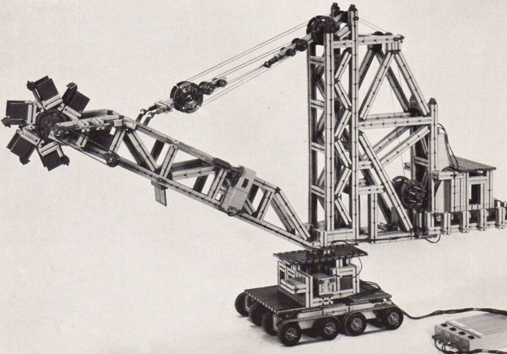 fischertechnik-Abraumbagger von 1968 (Foto: fischertechnik)