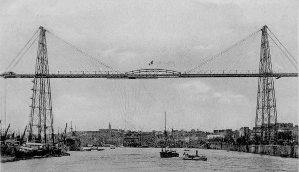 Schwebefähre von Nantes