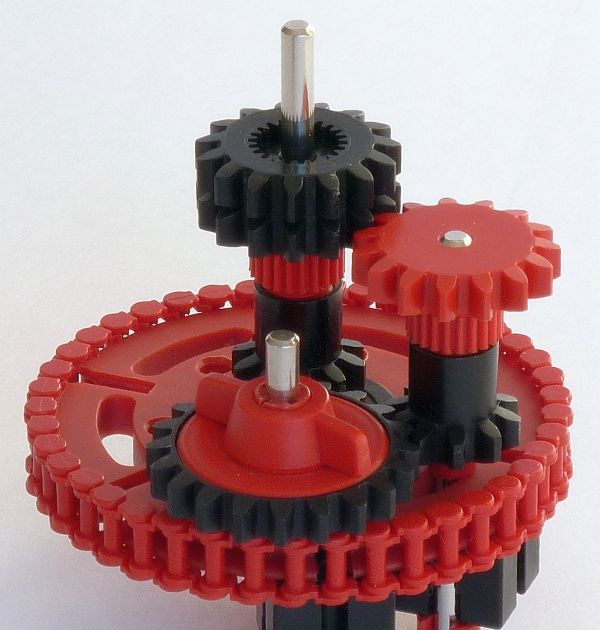 Stirnrad-Differential aus dem Antikythera-Mechanismus (Foto: Thomas Püttmann)